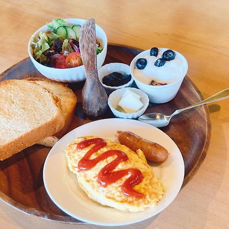 Guesthouse ＆ Beach Cafe Fuego Hyuga ภายนอก รูปภาพ