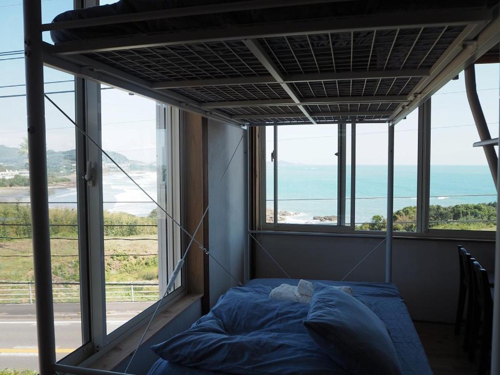 Guesthouse ＆ Beach Cafe Fuego Hyuga ภายนอก รูปภาพ