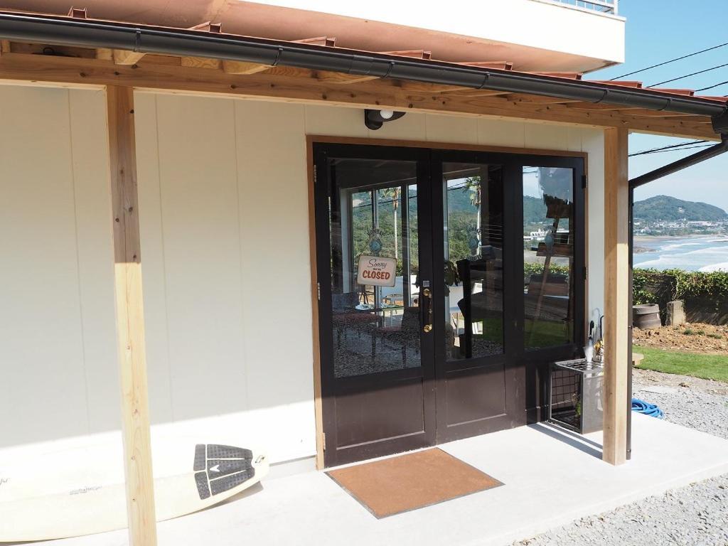 Guesthouse ＆ Beach Cafe Fuego Hyuga ภายนอก รูปภาพ