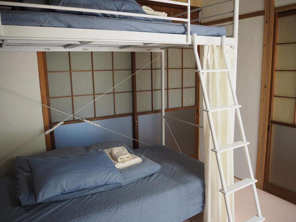 Guesthouse ＆ Beach Cafe Fuego Hyuga ห้อง รูปภาพ