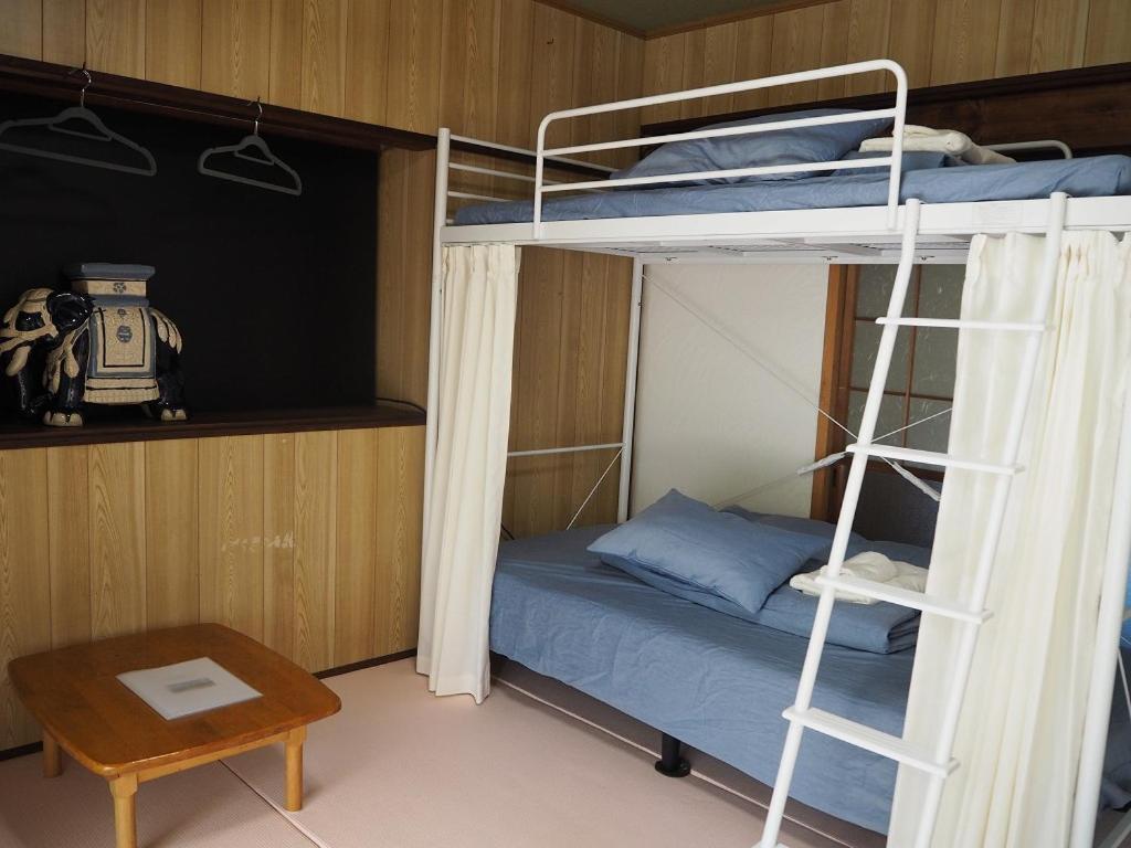 Guesthouse ＆ Beach Cafe Fuego Hyuga ห้อง รูปภาพ